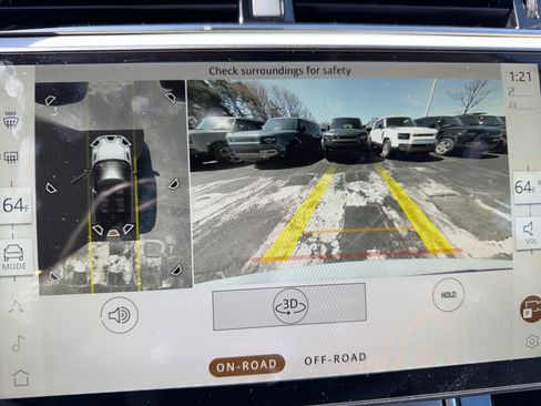 Used 2024 Land Rover Range Rover Evoque S image 19