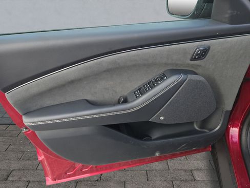 Certified 2025 Ford Mustang Mach-E GT image 10