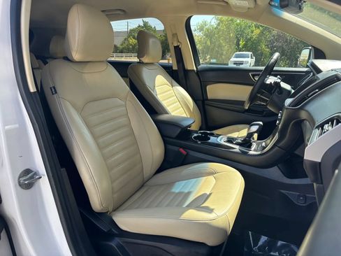 Used 2015 Ford Edge SEL w/ Equipment Group 201A AWD/4WD image 18