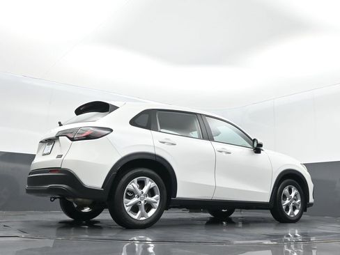 Certified 2025 Honda HR-V LX image 23