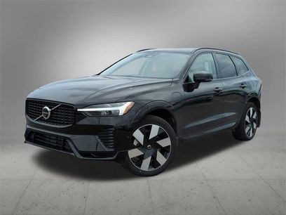 New 2025 Volvo XC60 T8 Plus w/ Protection Package Premier