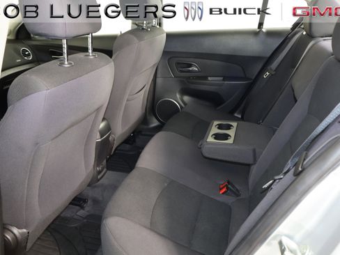 Used 2014 Chevrolet Cruze LT w/ All-Star Edition image 13