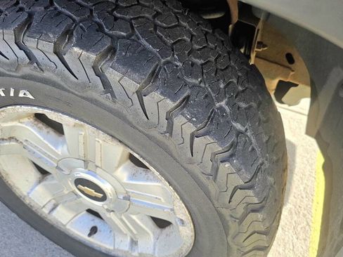 Used 2010 Chevrolet Silverado 1500 LT w/ Power Pack Plus image 16