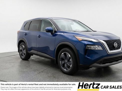 Used 2025 Nissan Rogue SV AWD/4WD image 1