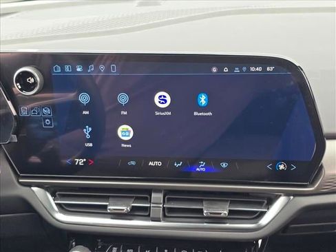 New 2026 Chevrolet Equinox EV LT image 32