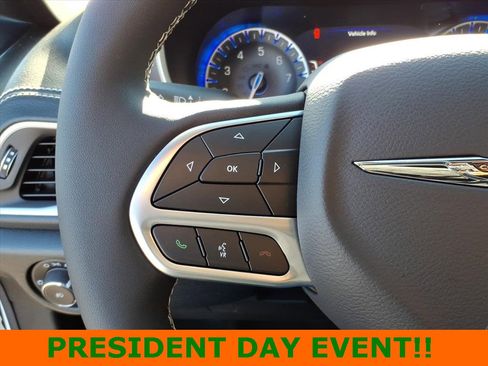 New 2026 Chrysler Pacifica Select image 19