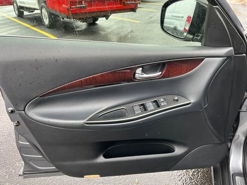 Used 2014 INFINITI QX50 Journey image 17