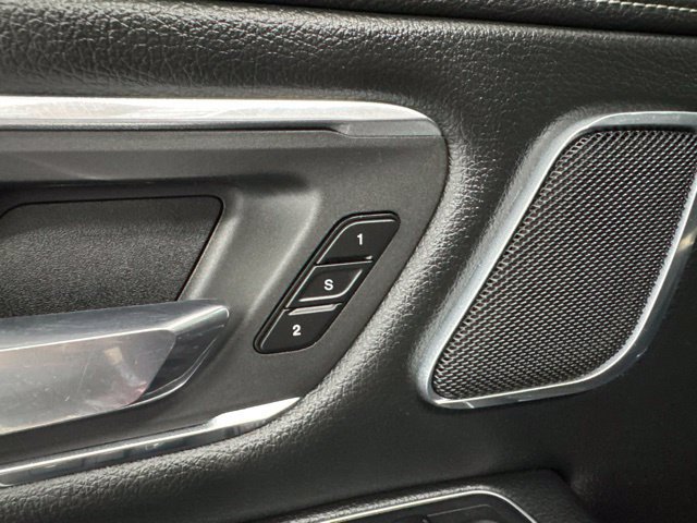 Used 2019 RAM 1500 Laramie AWD/4WD image 20