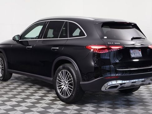 Certified 2025 Mercedes-Benz GLC 300 image 6