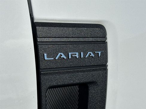 Certified 2022 Ford Maverick Lariat w/ Lariat Luxury Package image 8