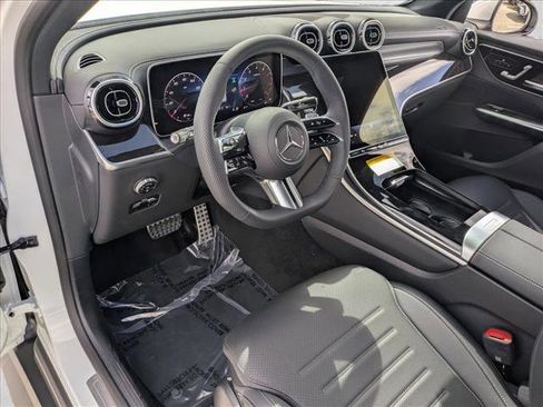 New 2026 Mercedes-Benz GLC 300 image 3