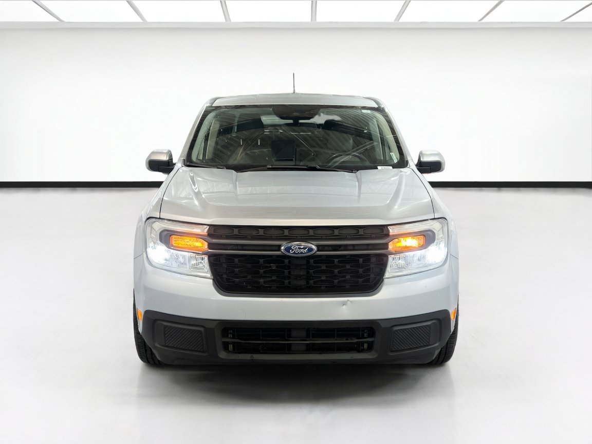 Used 2023 Ford Maverick XLT w/ XLT Luxury Package FWD image 2