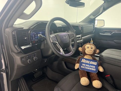 New 2024 Chevrolet Silverado 1500 RST w/ All Star Edition Plus image 9