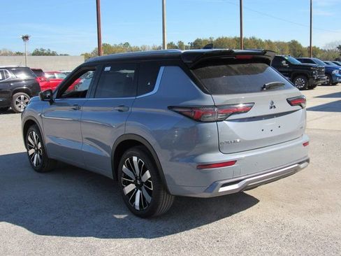 New 2026 Mitsubishi Outlander SEL FWD image 5