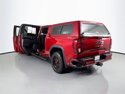 Used 2023 GMC Sierra 1500 Elevation image 25