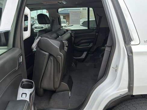 Used 2020 GMC Yukon SLT w/ Open Road Package AWD/4WD image 39
