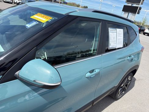 Used 2024 Kia Seltos SX w/ SX Sunroof Package image 14
