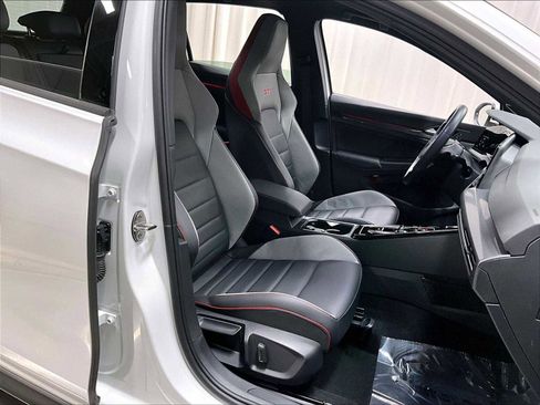 Used 2024 Volkswagen GTI Autobahn image 23