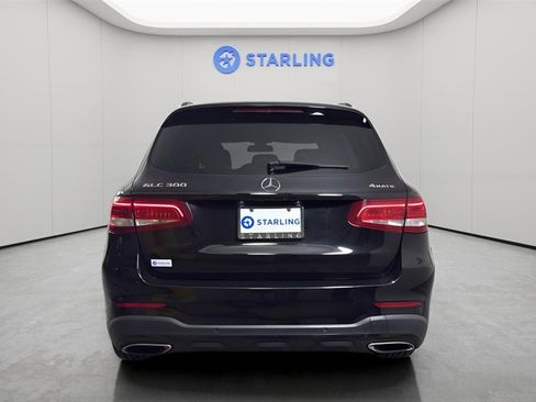 Used 2017 Mercedes-Benz GLC 300 4MATIC image 6