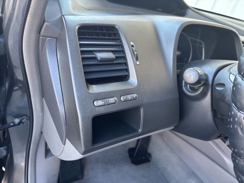 Used 2010 Honda Civic LX image 29