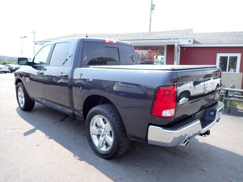 Used 2019 RAM 1500 Big Horn AWD/4WD image 4