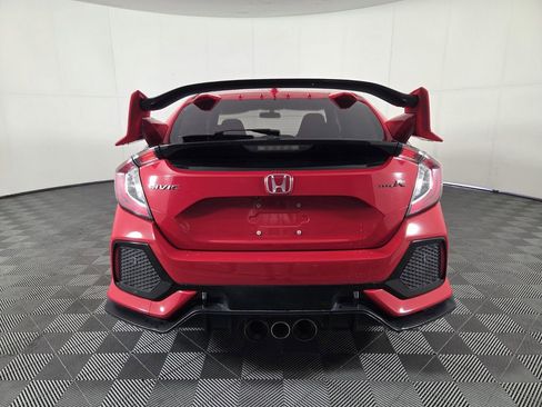 Used 2018 Honda Civic Type R image 6
