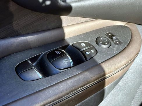 Certified 2020 Nissan Murano Platinum image 16