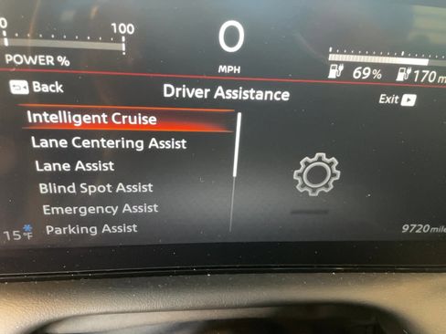 Used 2024 Nissan Ariya AWD image 15