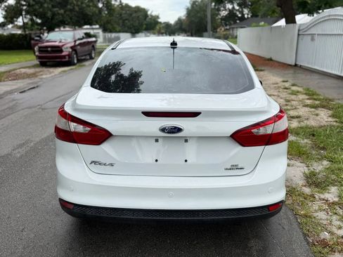 Used 2014 Ford Focus SE FWD image 7