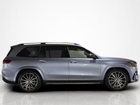 New 2026 Mercedes-Benz GLS 580 4MATIC image 5