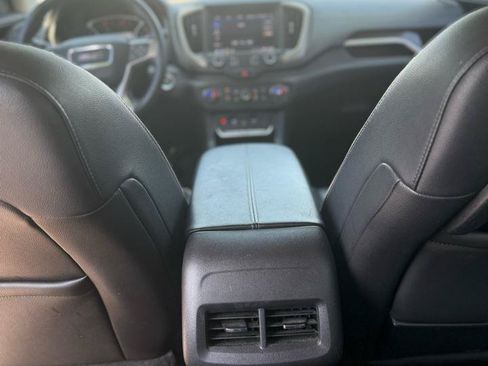 Used 2019 GMC Terrain Denali w/ Driver Alert Package II FWD image 13