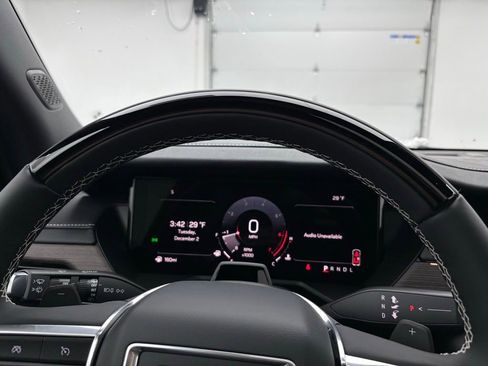 New 2026 GMC Acadia Denali w/ Super Cruise Package image 5