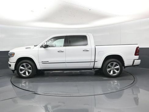 Used 2022 RAM 1500 Limited w/ Body Color Bumper Group AWD/4WD image 32