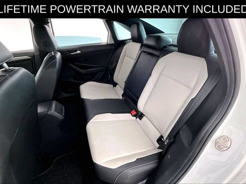 Used 2021 Volkswagen Jetta R-Line FWD image 31