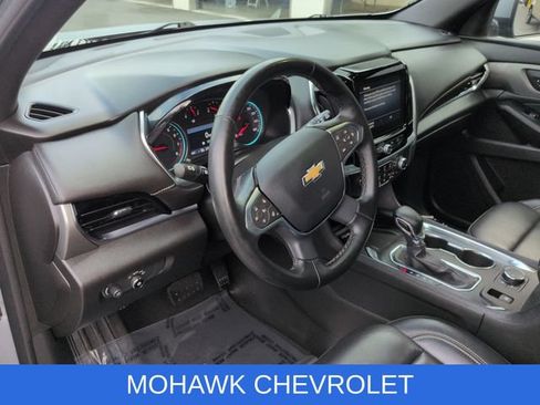Used 2024 Chevrolet Traverse LT AWD/4WD image 10