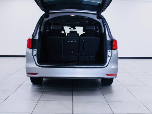 Used 2023 Honda Odyssey Elite image 25