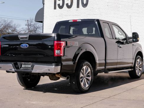 Used 2017 Ford F150 XLT w/ Equipment Group 302A Luxury image 7