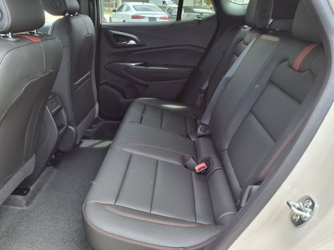 New 2026 Chevrolet Trax RS w/ Sunroof Package image 13