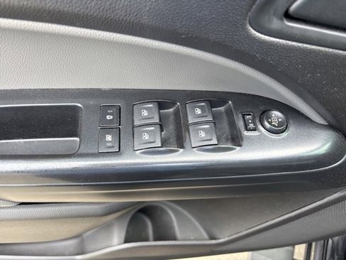 Used 2019 Chevrolet Colorado W/T w/ WT Convenience Package image 18