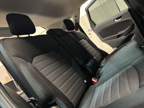 Used 2019 Ford Edge SE AWD/4WD image 27