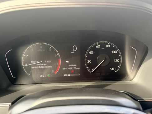 Used 2024 Honda Pilot TrailSport image 16