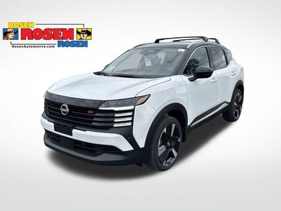 New 2026 Nissan Kicks SR w/ Illumination Package