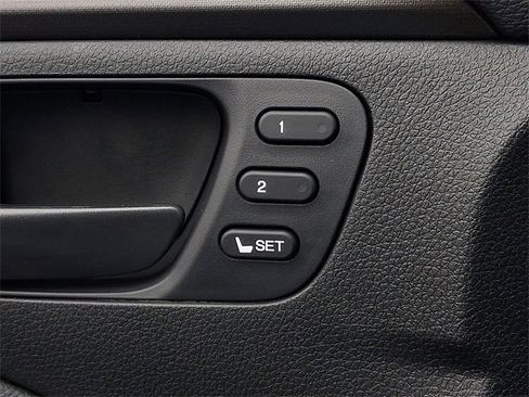 Certified 2025 Honda Ridgeline TrailSport+ image 29