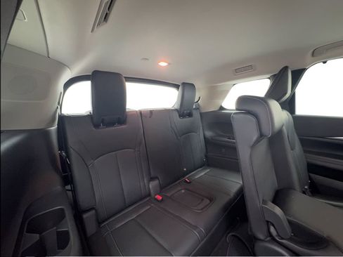 Used 2025 INFINITI QX60 Luxe FWD image 30