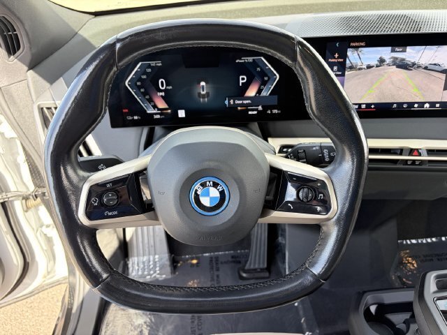 Used 2024 BMW iX xDrive50 w/ Sport Package AWD/4WD image 25