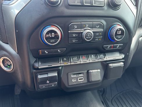 Used 2021 Chevrolet Silverado 1500 LT w/ Convenience Package II image 25