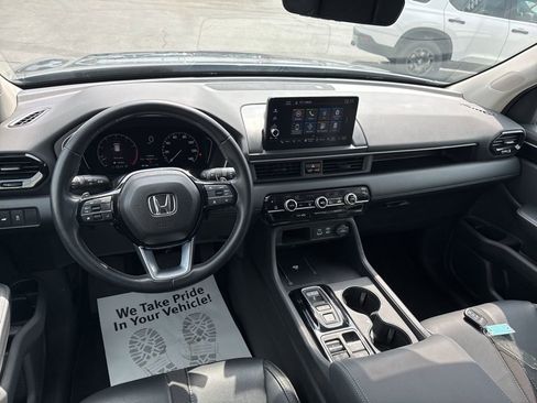 Certified 2025 Honda Pilot EX-L image 33