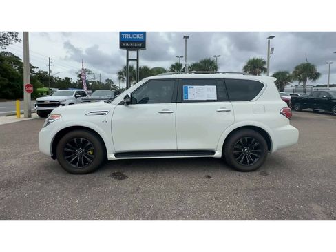 Used 2020 Nissan Armada Platinum image 5