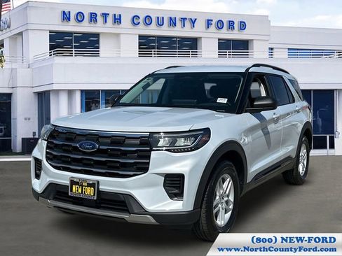 New 2026 Ford Explorer Active RWD image 1