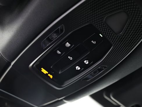 New 2026 Porsche Cayenne AWD/4WD image 42